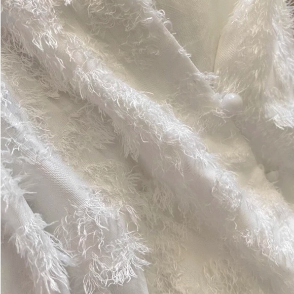 White Casual Textured Shirt Button Up Down Floral - Picture 9 of 16